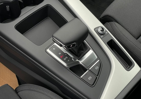 Audi A4 cena 170000 przebieg: 1, rok produkcji 2024 z Stawiski małe 154